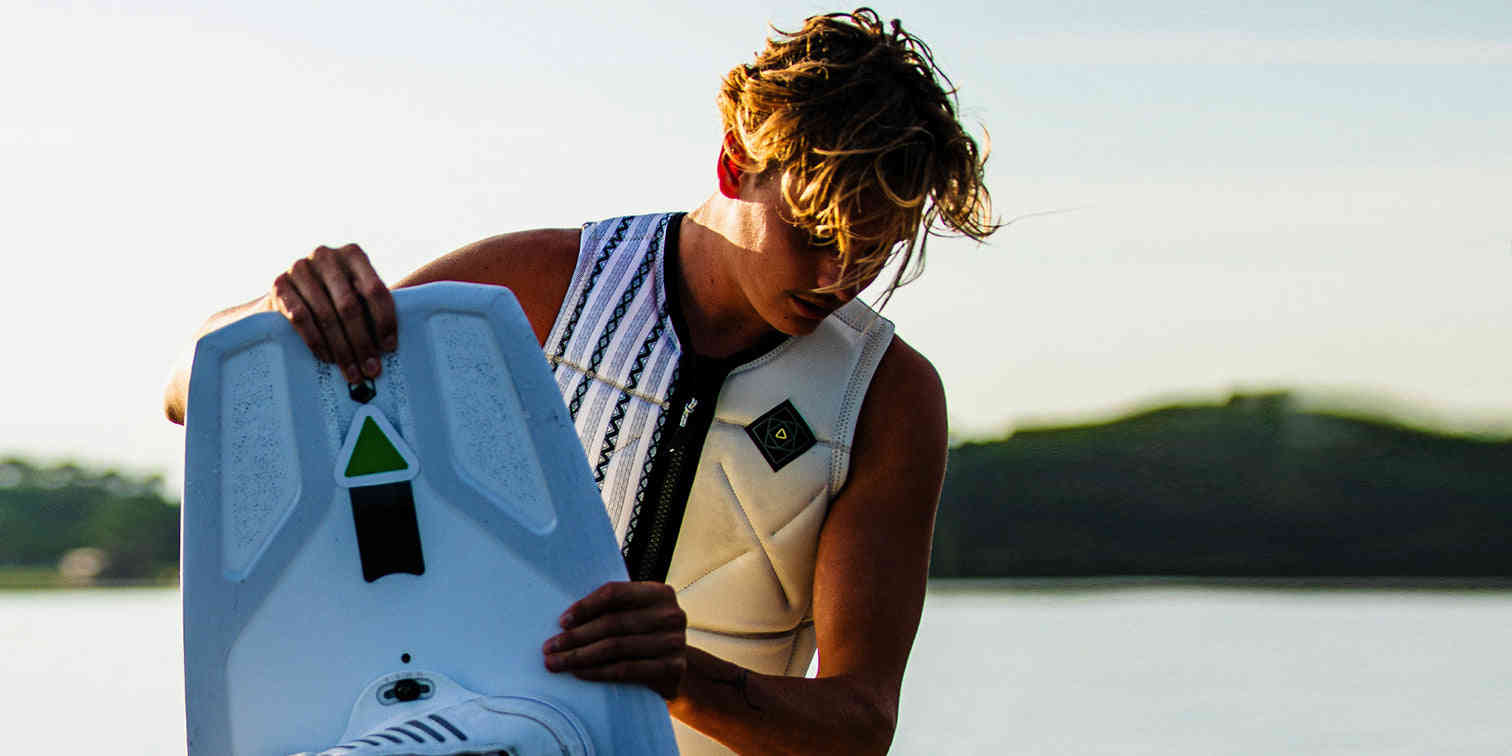 life jacket How To Wear A Life Jacket Safely And Effectively?